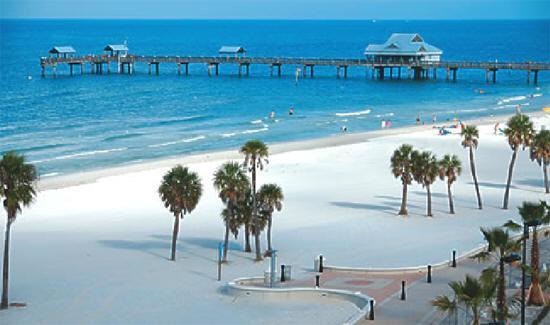 Camelot Beach Suites Clearwater Beach Exterior photo